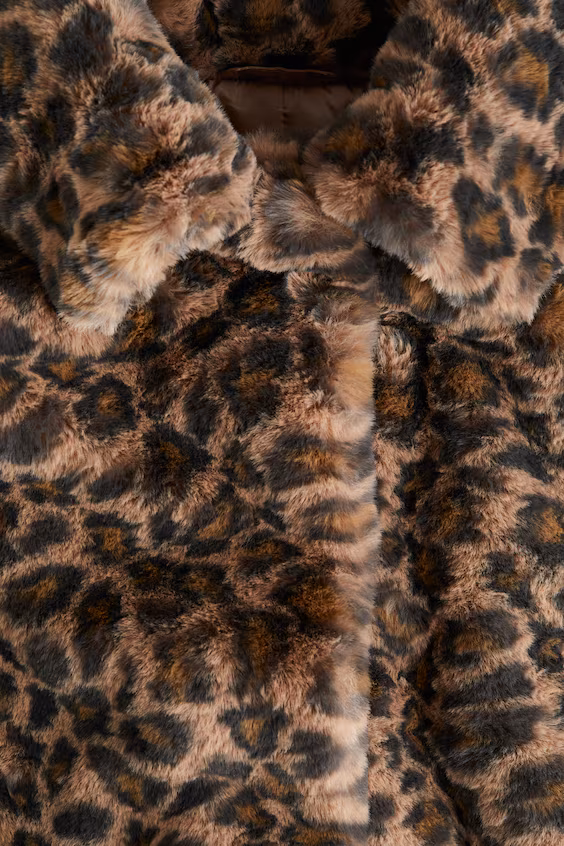 Пушистое пальто