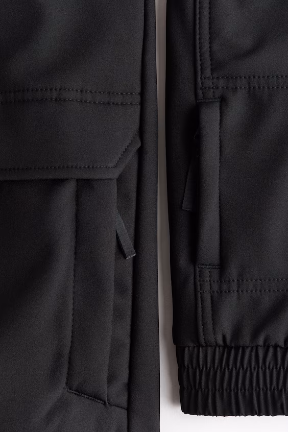 Ветровка из softshell