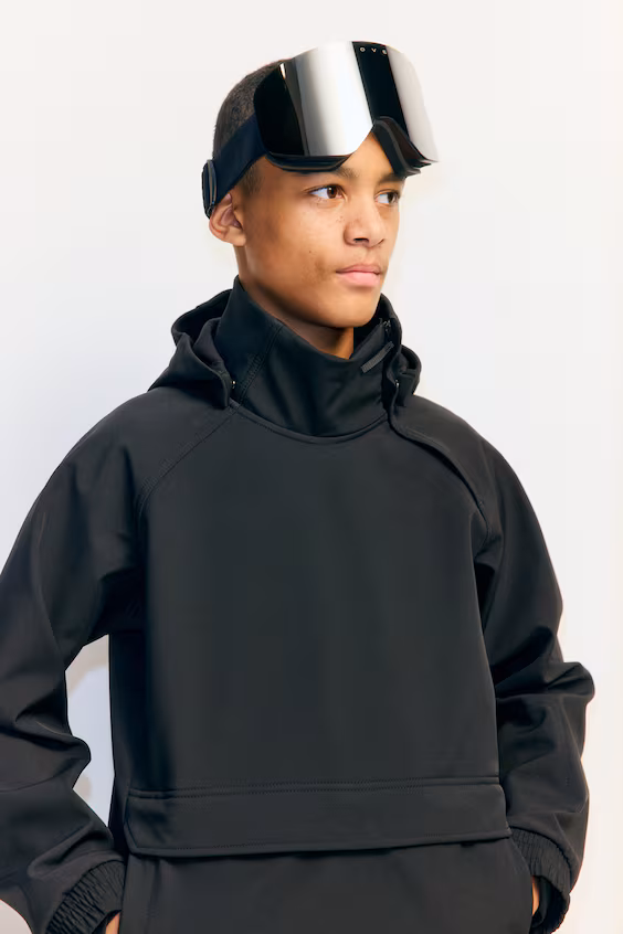 Ветровка из softshell