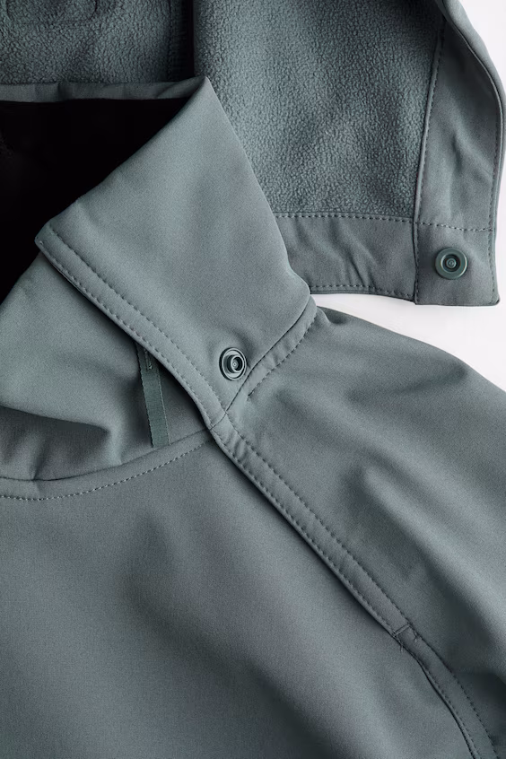 Ветровка из softshell