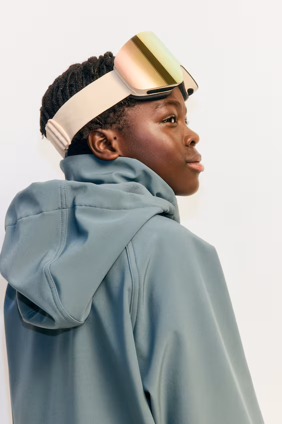 Ветровка из softshell