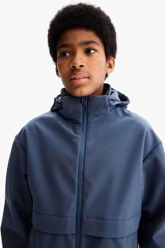 Бомбер из водоотталкивающего softshell