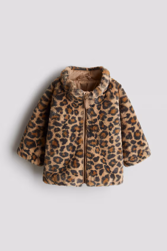 Пальто с принтом из мягкого плюша