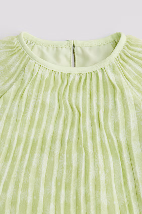 Платье а-силуэта из шифона