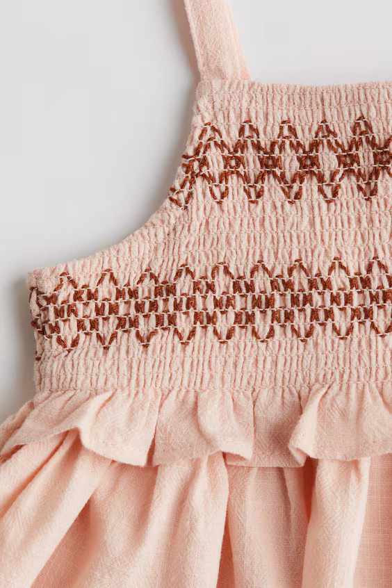 Платье со смокингом на талии