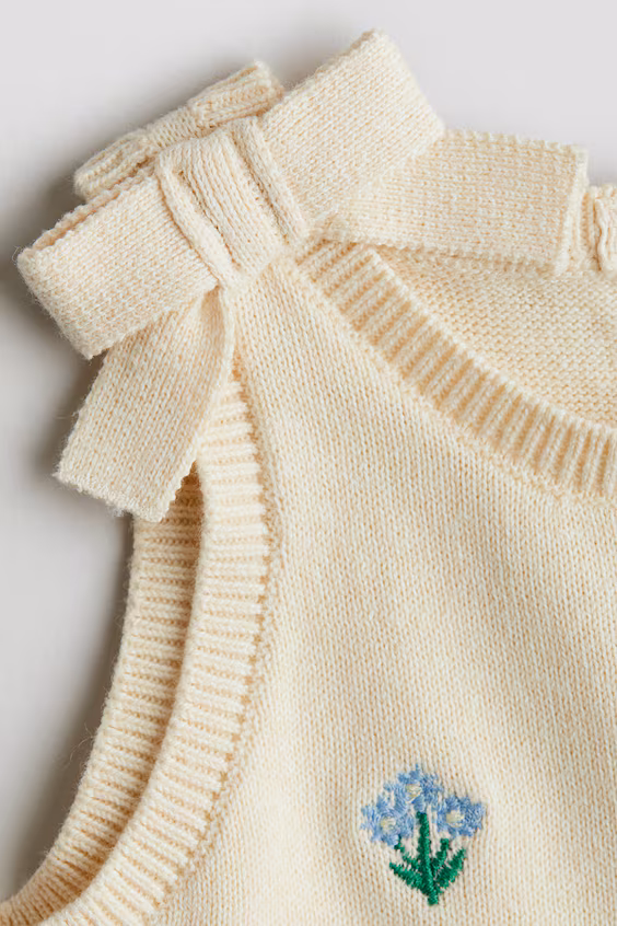 Вышитый комбинезон