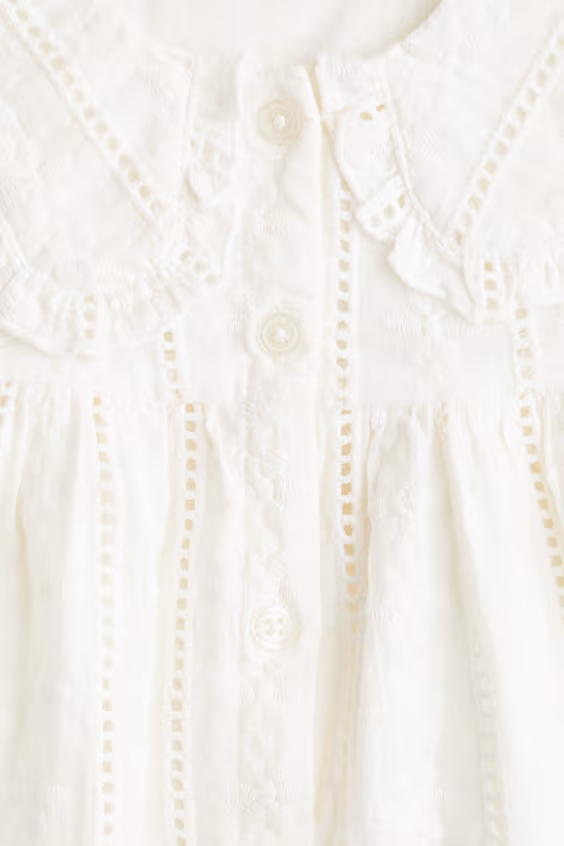 Платье из хлопка с вышивкой