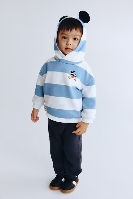 Комплект из толстовки с капюшоном и брюк