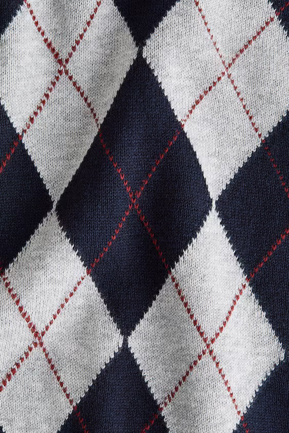 Комплект футболки и жилета из трикотажа