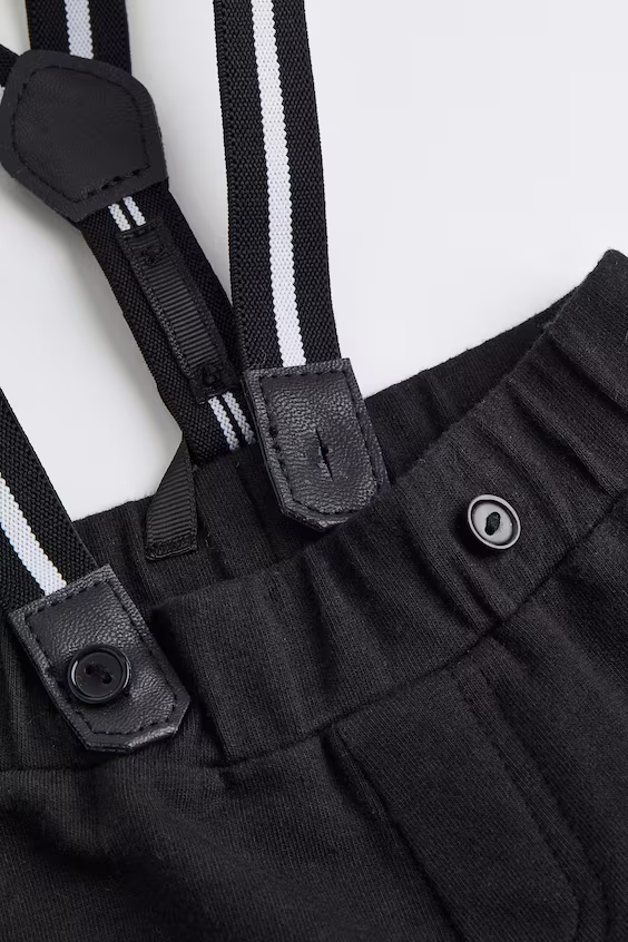 Костюм из 2-х частей в стиле смокинг