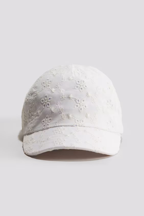 Бейсболка из хлопка с аппликацией