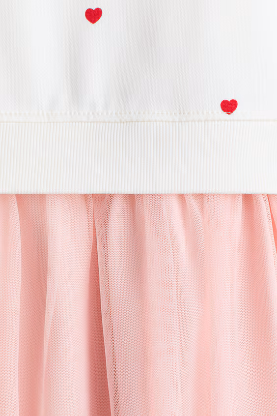 Платье-свитшот с принтом и фатиновой юбкой