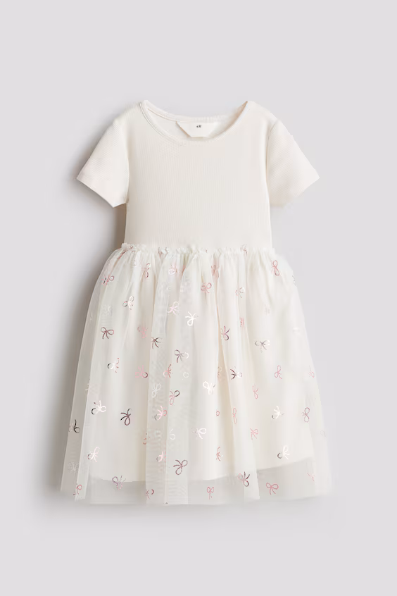 Платье с юбкой из фатина