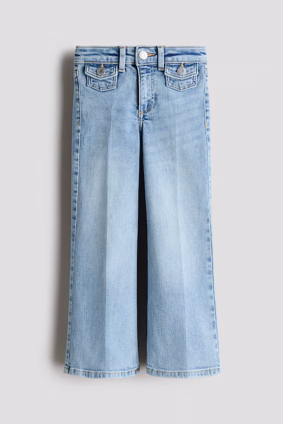 Джинсы с широкими брючинами