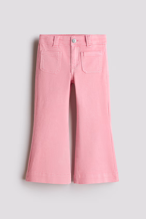 Джинсы с расширенными штанинами