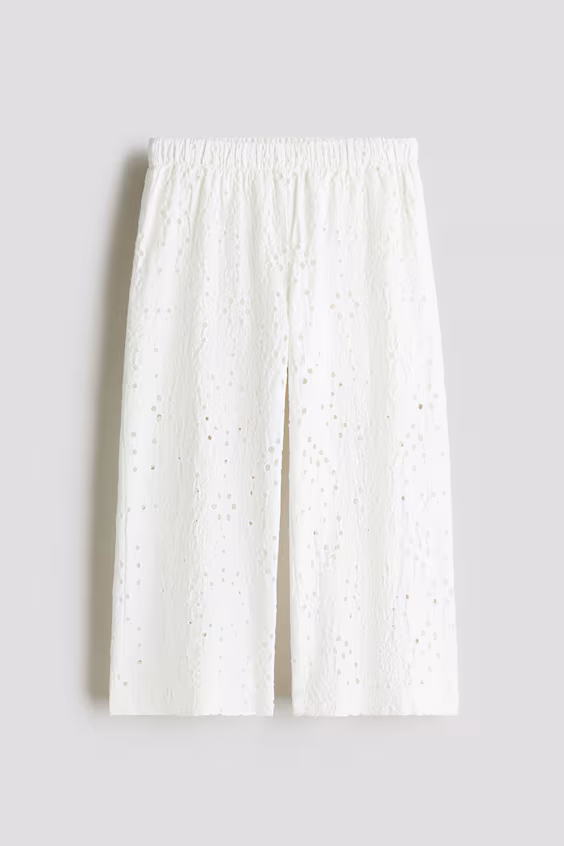 Широкие брюки с английской вышивкой