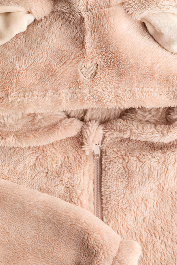 Пальто с капюшоном и молнией маскарадное