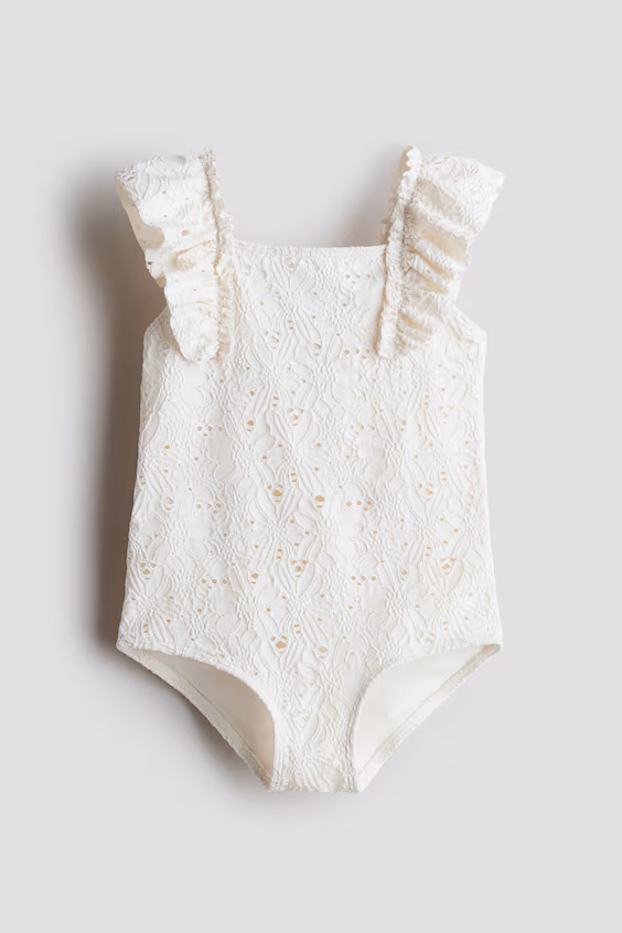 Купальный костюм с оборками