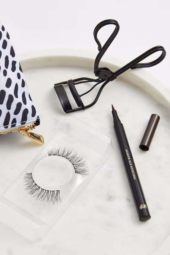 Накладные ресницы h&m