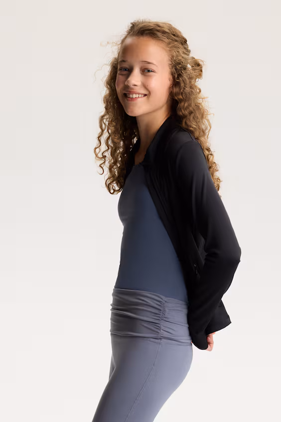 Спортивные леггинсы с расклешенным низом и softmove™