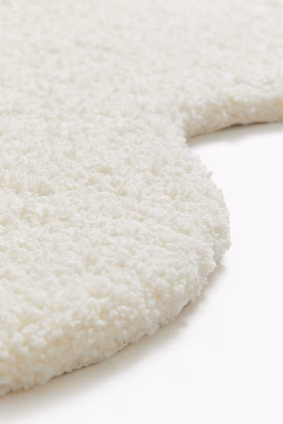 Ковер в форме облака