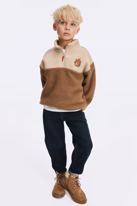 Толстовка из меха с молнией