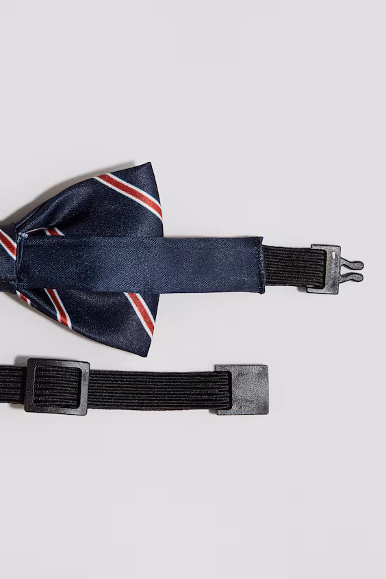 Галстук с воротником