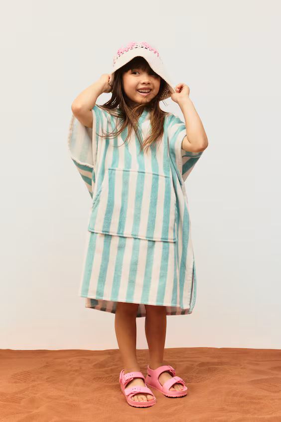 Пляжная полотенце-пончо с капюшоном