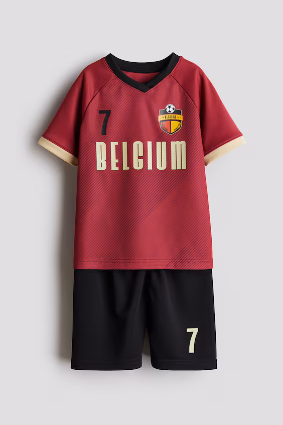 Комплект футбольной формы