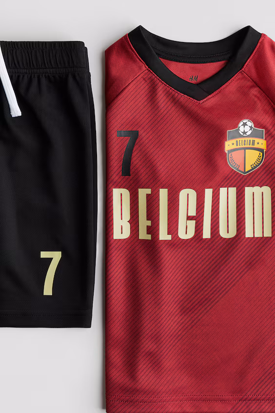 Комплект футбольной формы