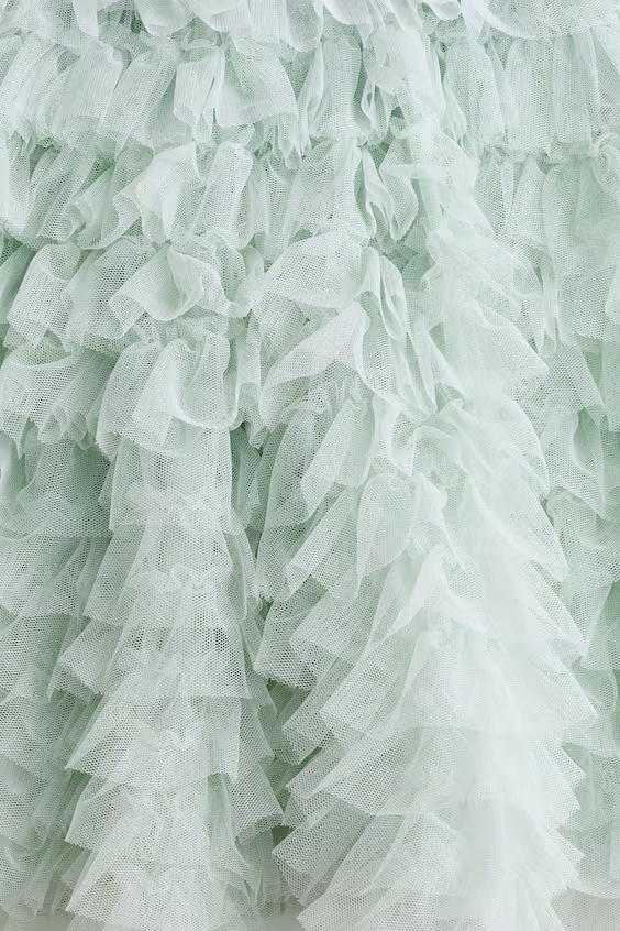 Платье с расклешенной юбкой