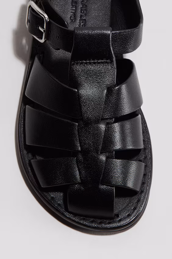 Сандалии в стиле рыбака из кожи