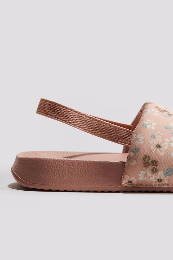 Шлепанцы для ванной