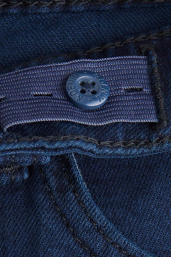 Джинсы свободного кроя с низкой посадкой