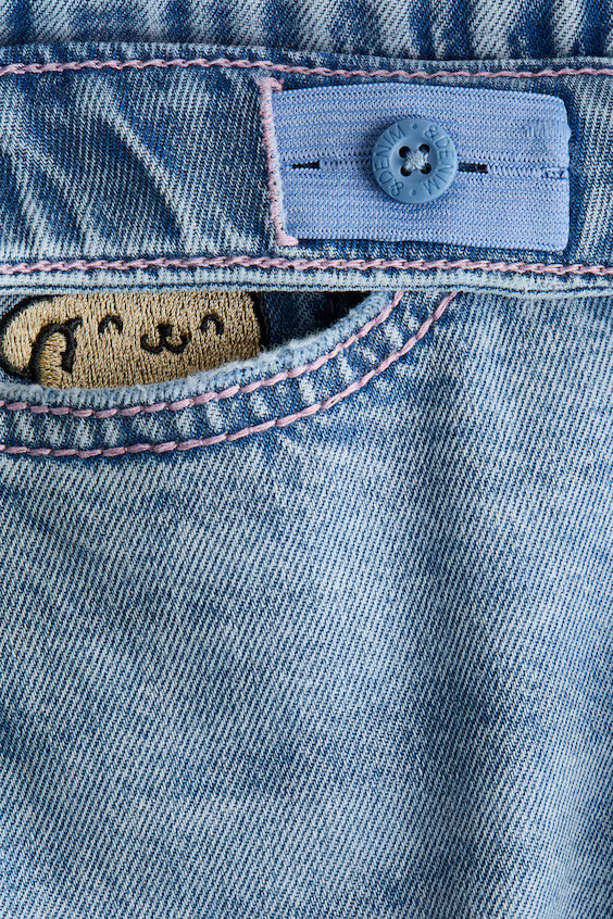 Джинсы свободного кроя