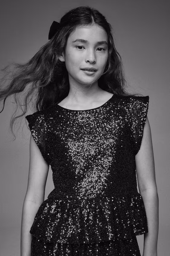 Баска с пайетками