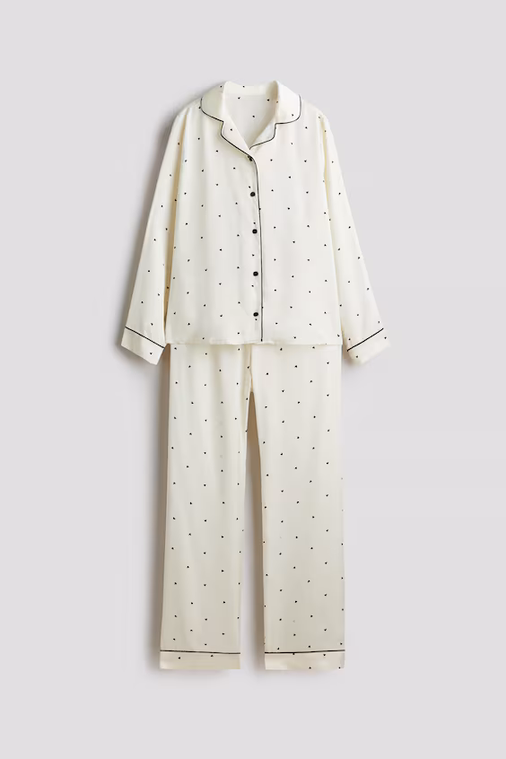 Пижама из атласа