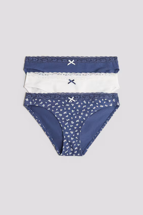 Пачка из 3-х хлопковых трусов