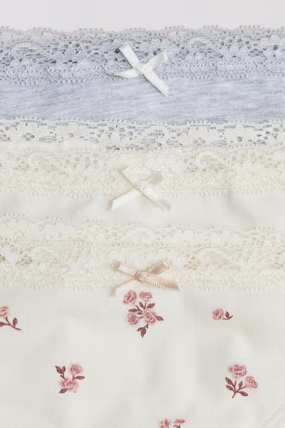 Пачка из 3-х хлопковых трусов