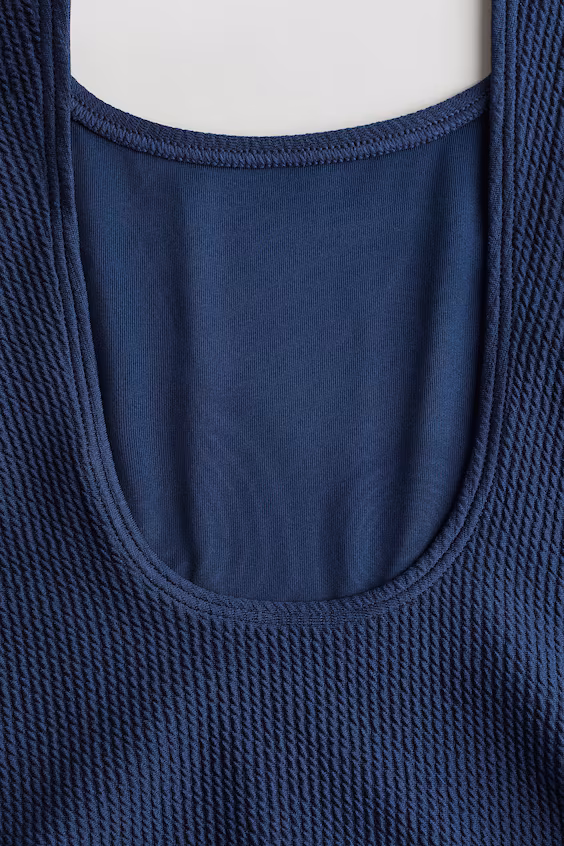 Ребристый купальник