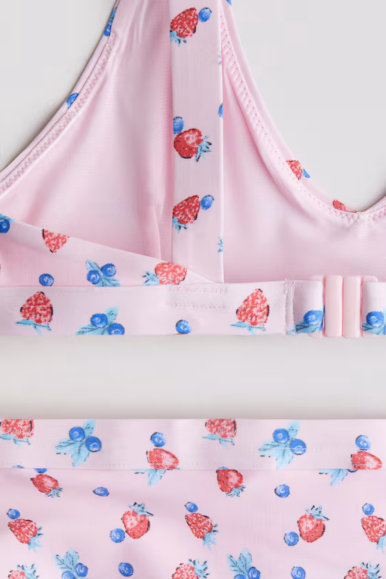 Бикини с лодочковым вырезом