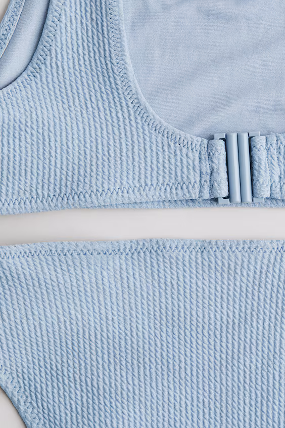 Бикини с текстурой