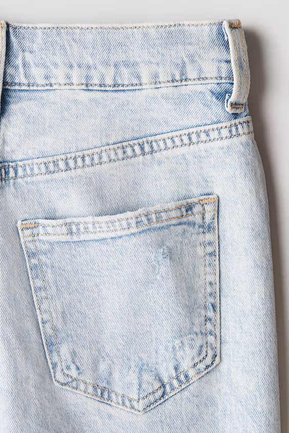 Джинсовые шорты
