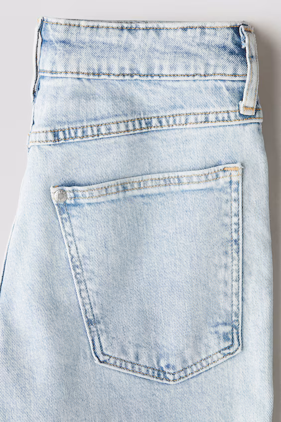 Джинсы relaxed tapered fit