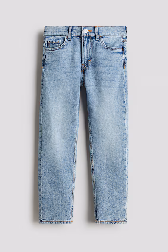 Джинсы узкого кроя с комфортной посадкой