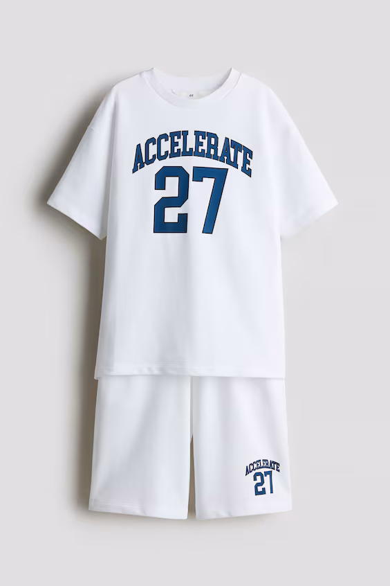Набор футболки и шорты
