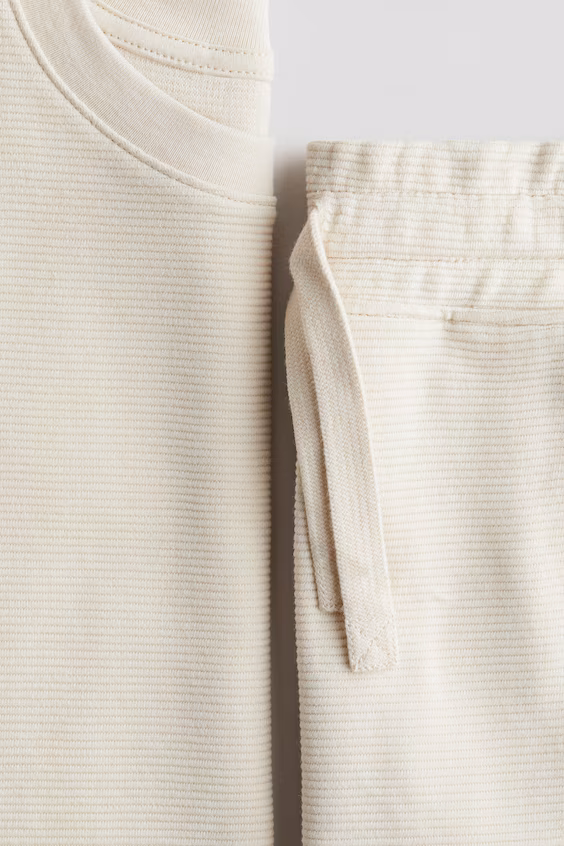 Набор футболки и шорт