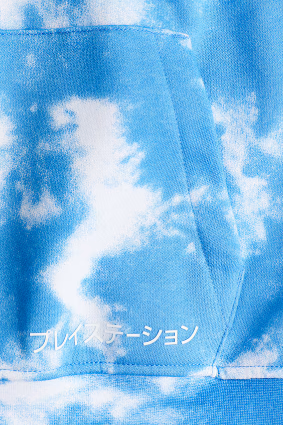 Толстовка с капюшоном и принтом