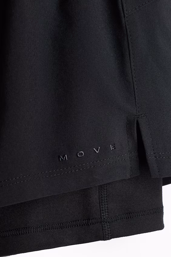 Двухслойные беговые шорты с технологией drymove™