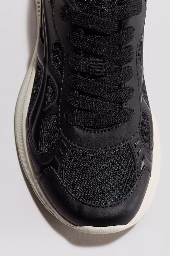 Кроссовки с легкими подошвами h&m